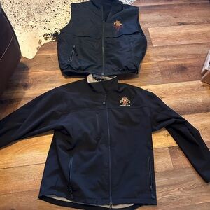 Mens Iowa State Rodeo Club vest and softshell jacket XXL